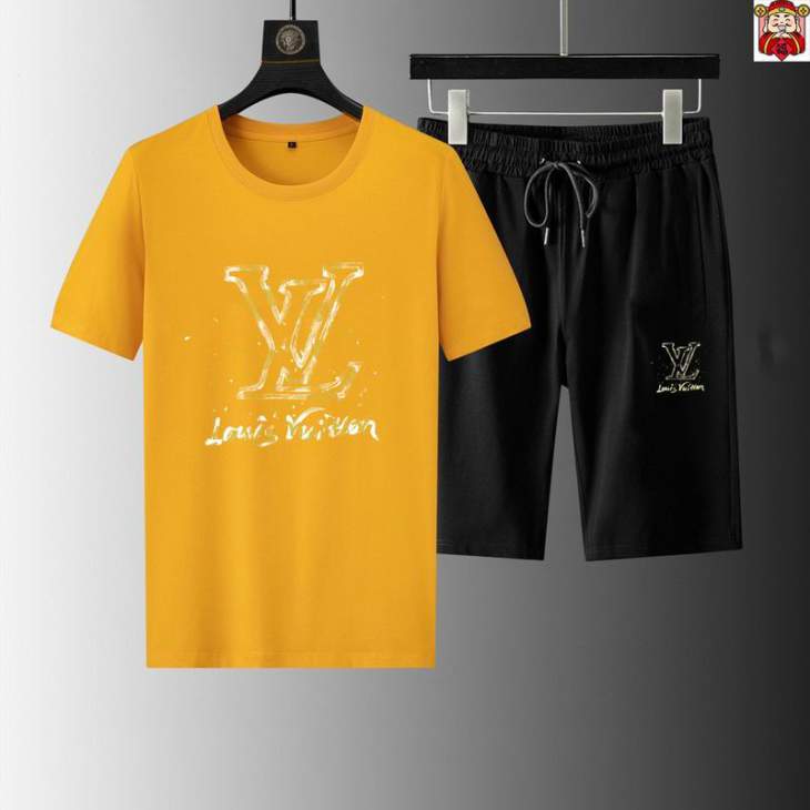 Picture of LV Shirt Pant Suits _SKULVM-5XLkdtr22223712